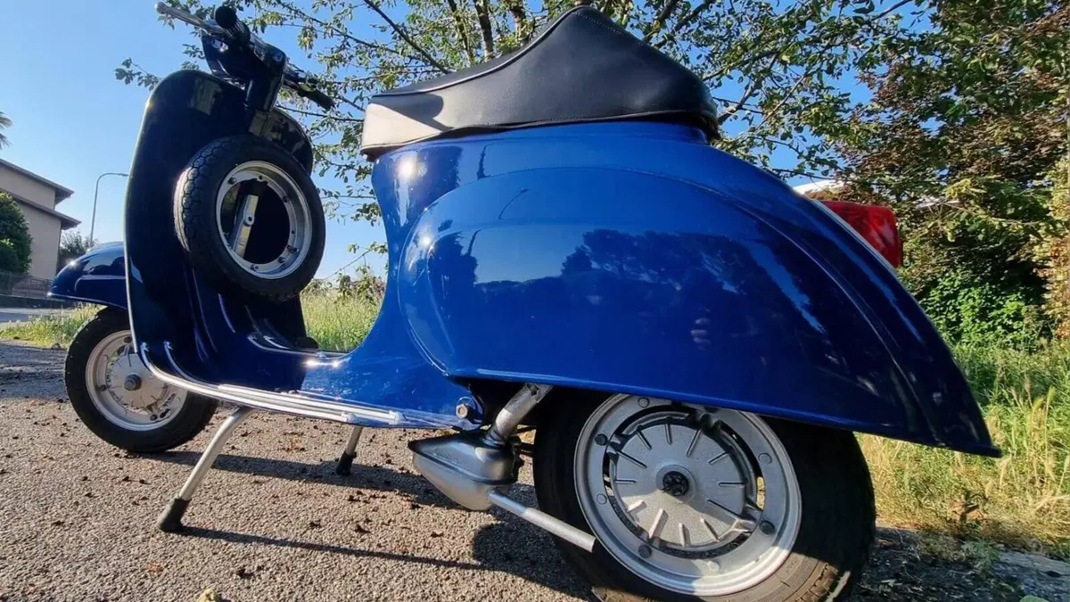 Vespa   (10)