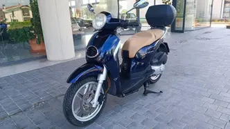 Aprilia Scarabeo 200 i.e. (2011 - 16) usata