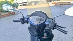 Aprilia Scarabeo 200 i.e. (2011 - 16)  (11)