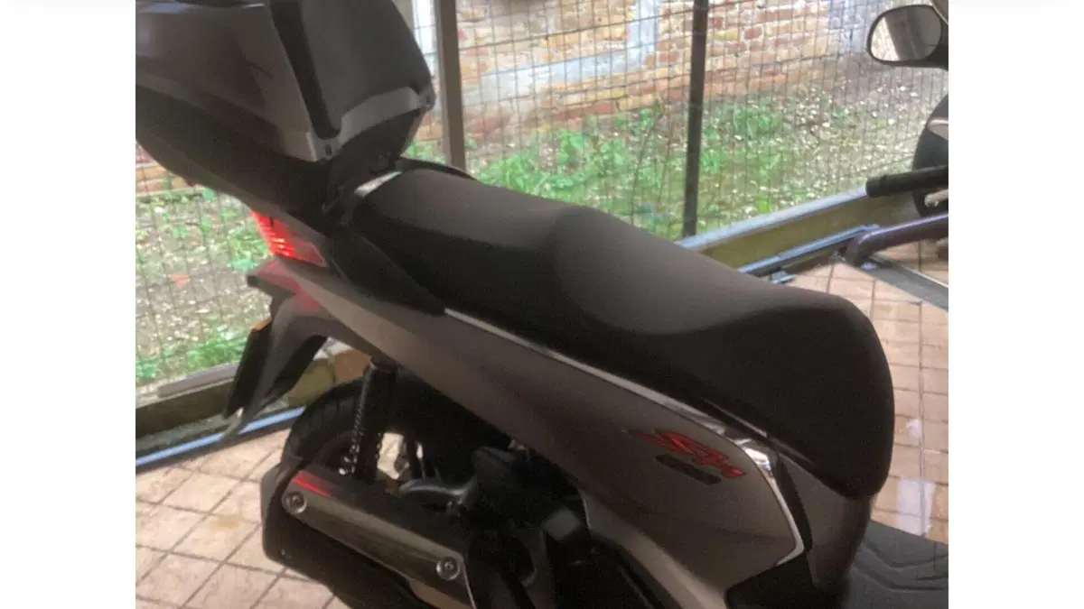 Honda SH 300 i ABS (2016 - 20)  (4)