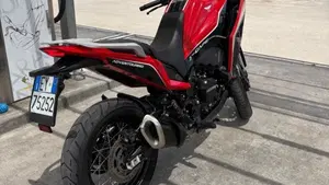Moto Morini X-Cape 650 (2021 - 26)  (4)