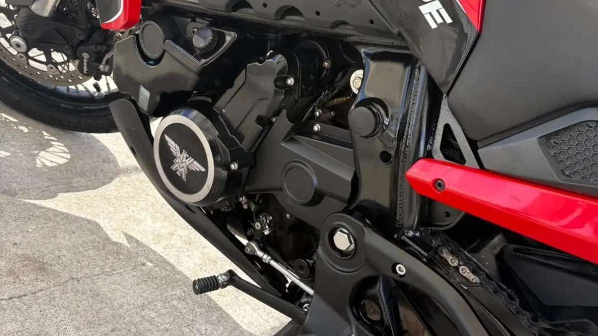 Moto Morini X-Cape 650 (2021 - 26)  (8)