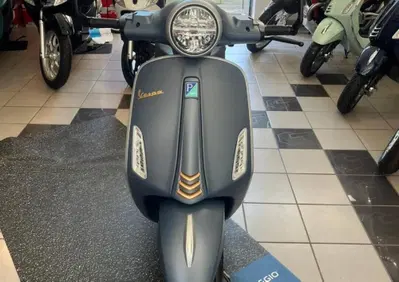Vespa Primavera 125 Officina 8 (2026) - Annuncio 10020115