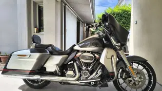 Harley-Davidson 117 Street Glide (2018 - 20) - FLHXSE usata