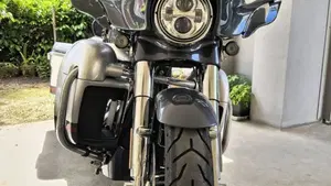 Harley-Davidson 117 Street Glide (2018 - 20) - FLHXSE  (5)