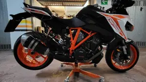 KTM 1290 Super Duke GT (2019 - 20)  (6)