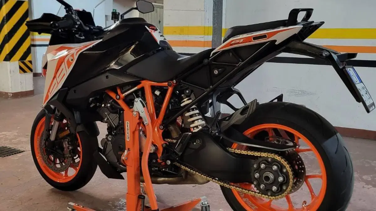 KTM 1290 Super Duke GT (2019 - 20)  (9)