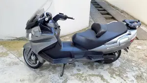 Suzuki Burgman AN 650 Executive ABS (2006 - 12)  (2)