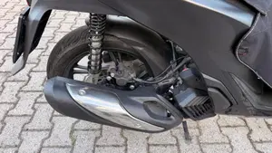 Honda SH 150i Sport (2022 - 23)  (6)
