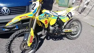 Suzuki RM 125 (2002 - 03) 