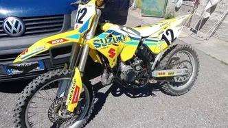 Suzuki RM 125 (2002 - 03) usata