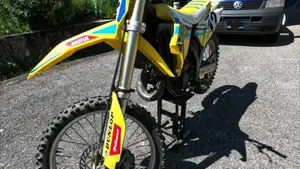 Suzuki RM 125 (2002 - 03)  (9)