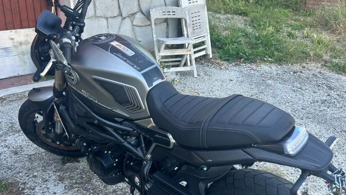 Benelli Leoncino 800 (2022 - 26)  (3)