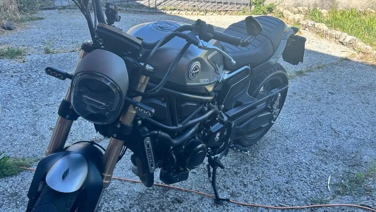 Benelli Leoncino 800 (2022 - 26)  (4)