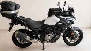 Suzuki V-Strom 650 (2021 - 25)  (3)