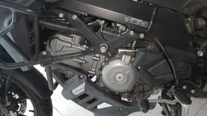 Suzuki V-Strom 650 (2021 - 25)  (6)