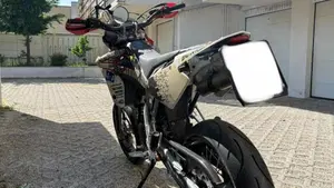 Husqvarna SM 125 (2009)  (4)