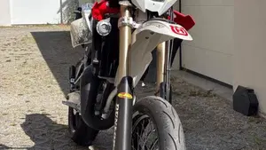 Husqvarna SM 125 (2009)  (2)