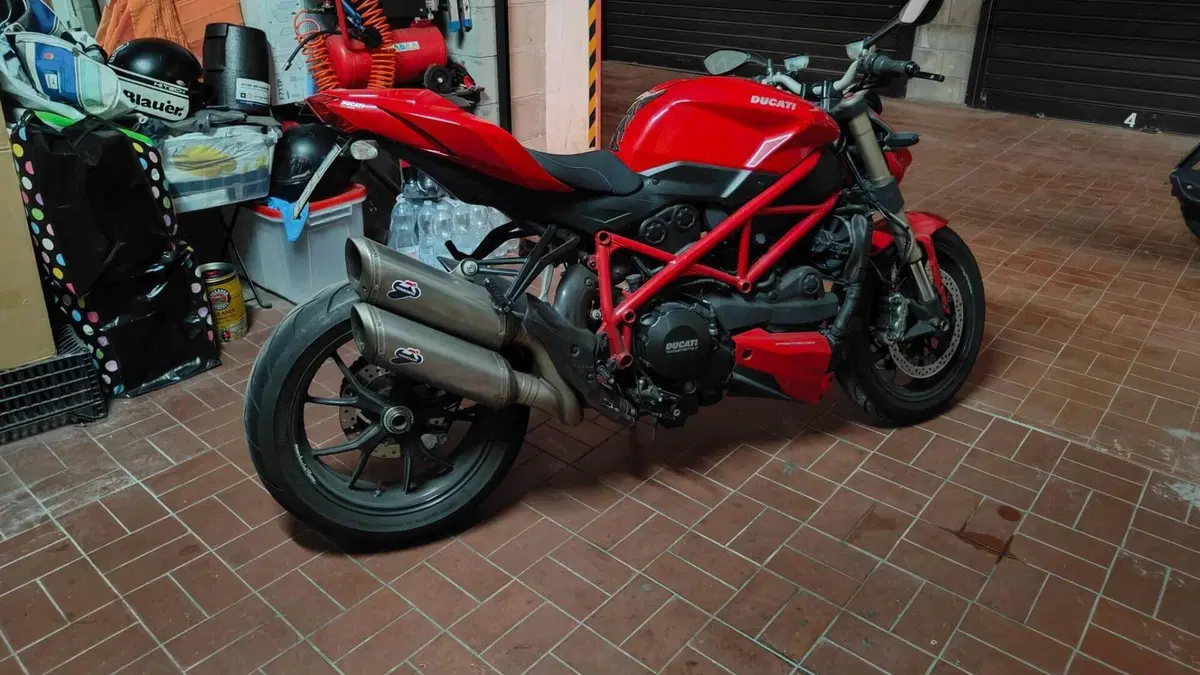 Ducati Streetfighter (2009 - 12) 