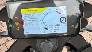 KTM 390 Adventure (2020)  (5)