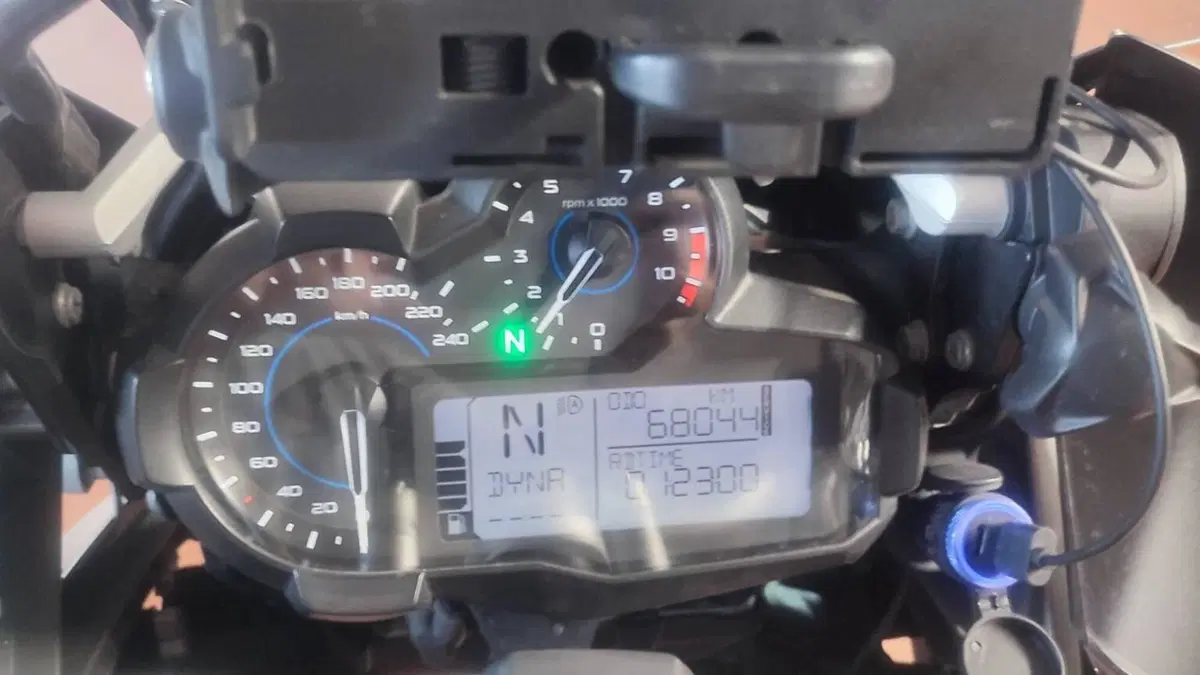 Bmw R 1200 GS (2017 - 18)  (4)