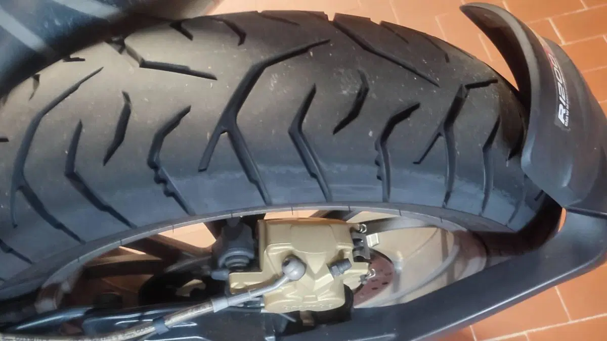 Bmw R 1200 GS (2017 - 18)  (6)