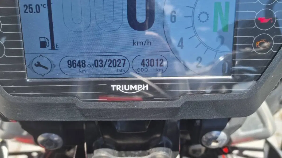 Triumph Tiger 800 XCa (2018 - 20)  (9)