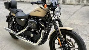 Harley-Davidson 883 Iron (2014 - 16) - XL 883N  (4)