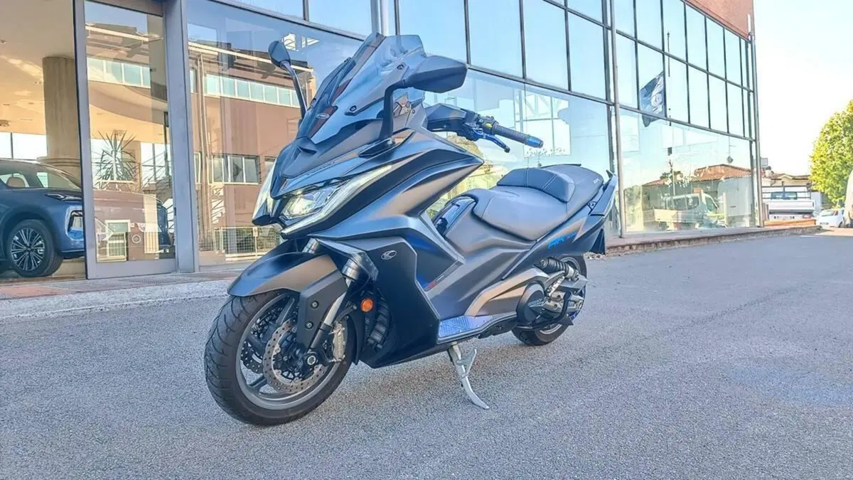 Kymco AK 550 ETS (2021 - 26) 