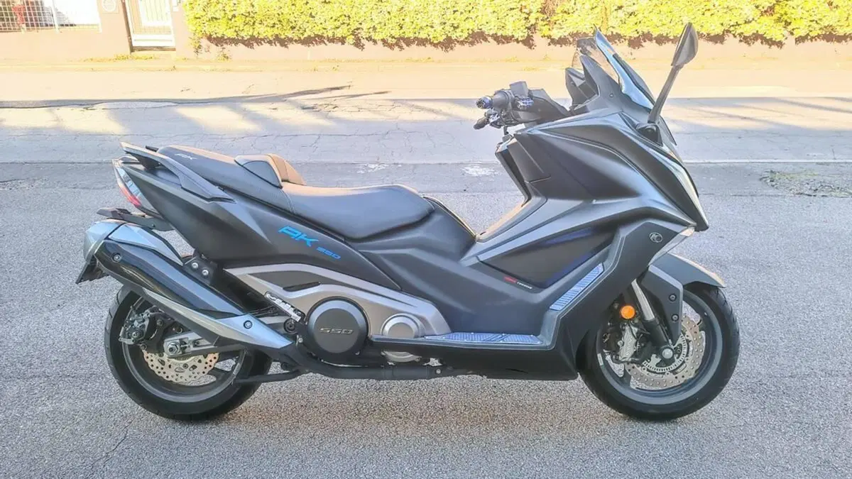 Kymco AK 550 ETS (2021 - 26)  (5)