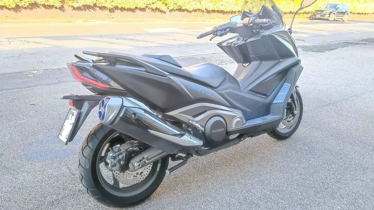Kymco AK 550 ETS (2021 - 26)  (8)