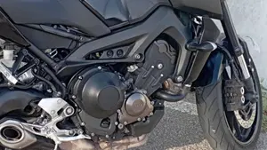 Yamaha MT-09 (2017 - 20)  (5)