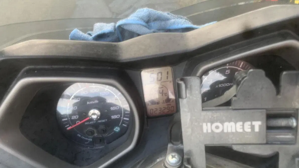 Yamaha X-Max 400 (2013 - 16)  (7)