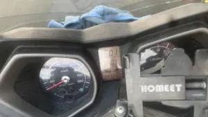 Yamaha X-Max 400 (2013 - 16)  (7)