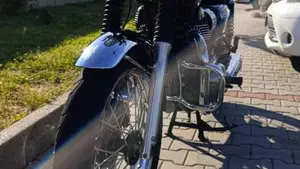 Kawasaki W 800 (2010 - 17)  (2)