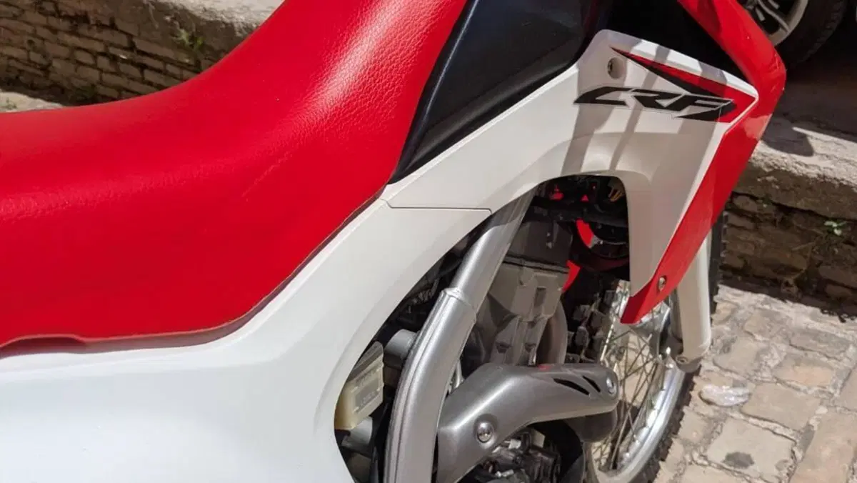 Honda CRF 250L (2012 - 13)  (10)