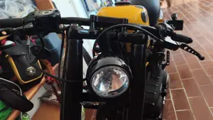 Harley-Davidson 1200 Forty-Eight (2010 - 15)  (9)