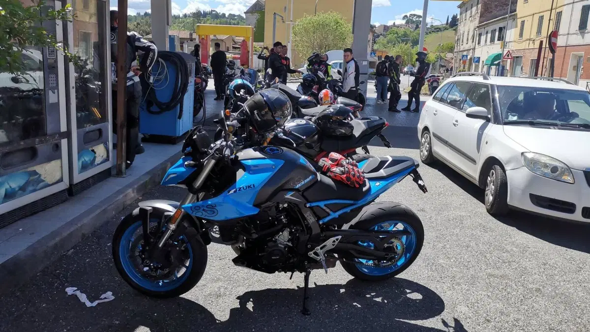 Suzuki GSX-8S (2023 - 24) 