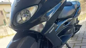 Yamaha T-Max 500 (2004 - 07)  (2)