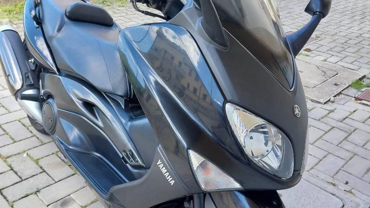 Yamaha T-Max 500 (2004 - 07)  (10)