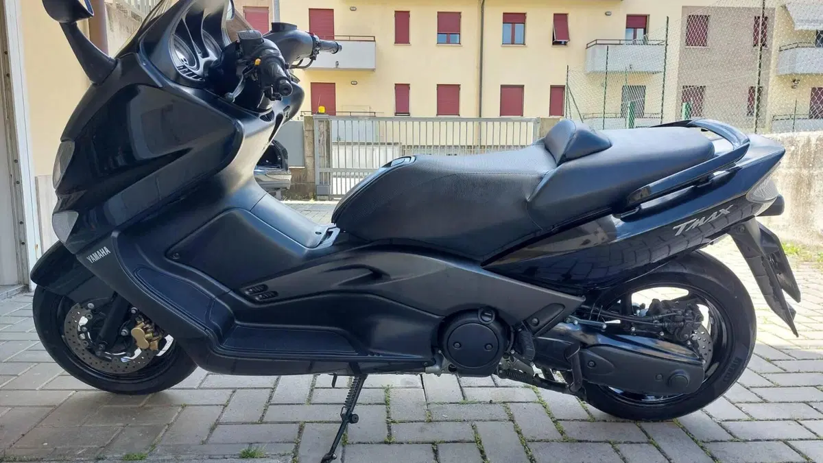 Yamaha T-Max 500 (2004 - 07)  (15)