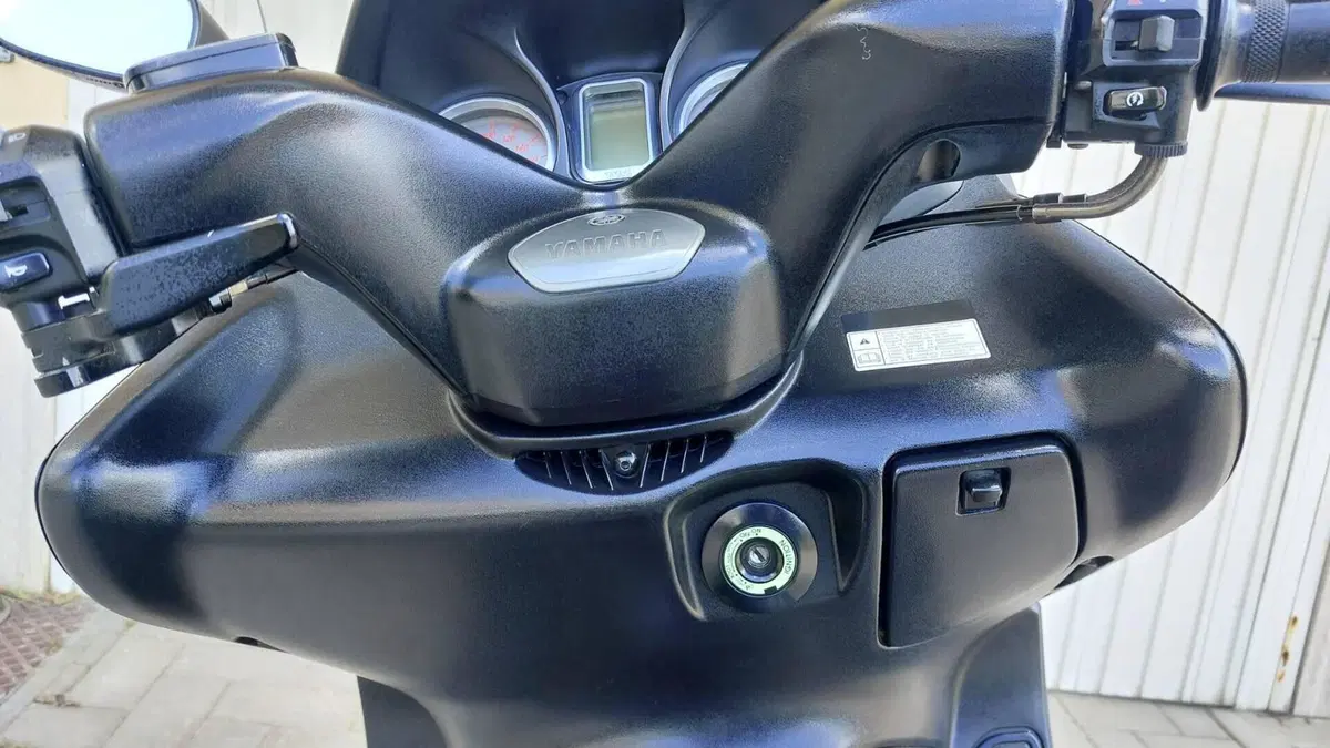 Yamaha T-Max 500 (2004 - 07)  (16)