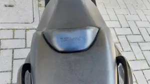 Yamaha T-Max 500 (2004 - 07)  (18)