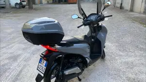 Honda SH 300 i ABS (2016 - 20)  (6)