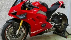 Ducati Panigale V4 S 1100 (2018 - 19)  (2)