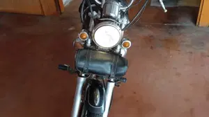 Yamaha XV 250 S Virago (1994 - 01)  (3)