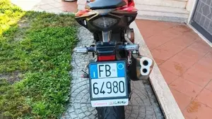 Honda CBR 500 R (2022 - 23)  (4)
