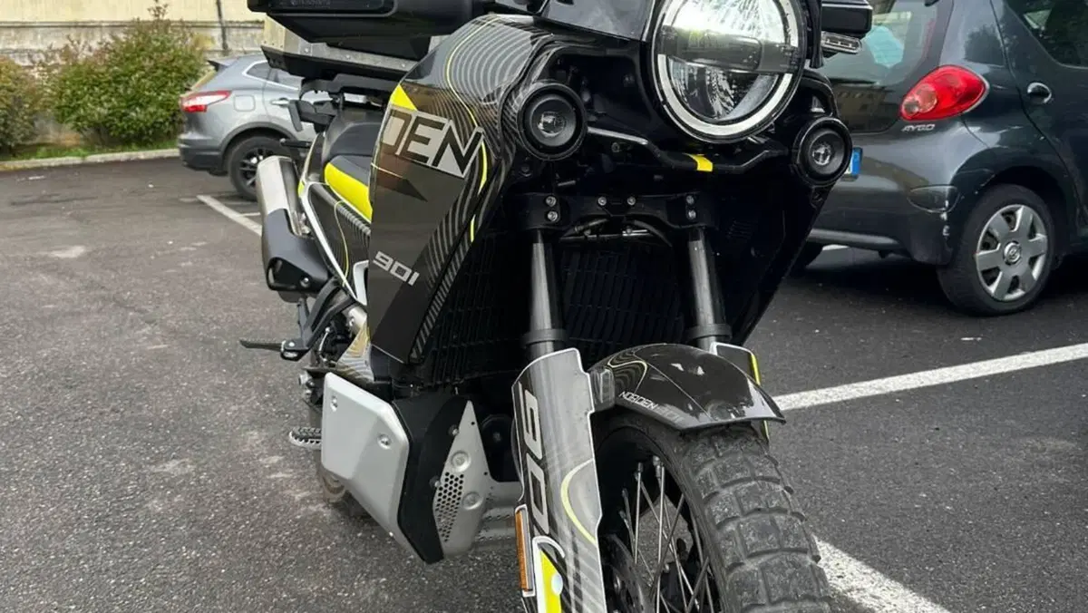 Husqvarna Norden 901 (2022 - 26) 