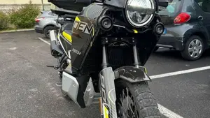 Husqvarna Norden 901 (2022 - 26) 
