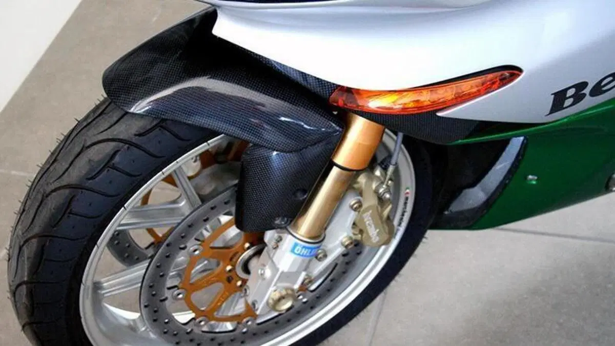 Benelli Tornado 900 Tre (2003 - 06)  (9)